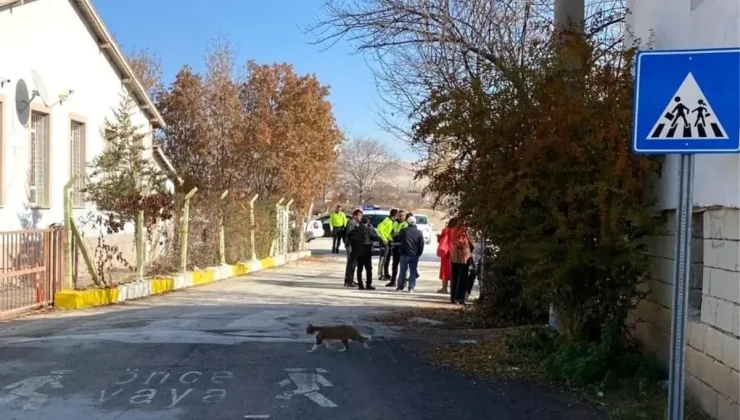 Ereğli’de otomobilin çarptığı çocuk yaralandı